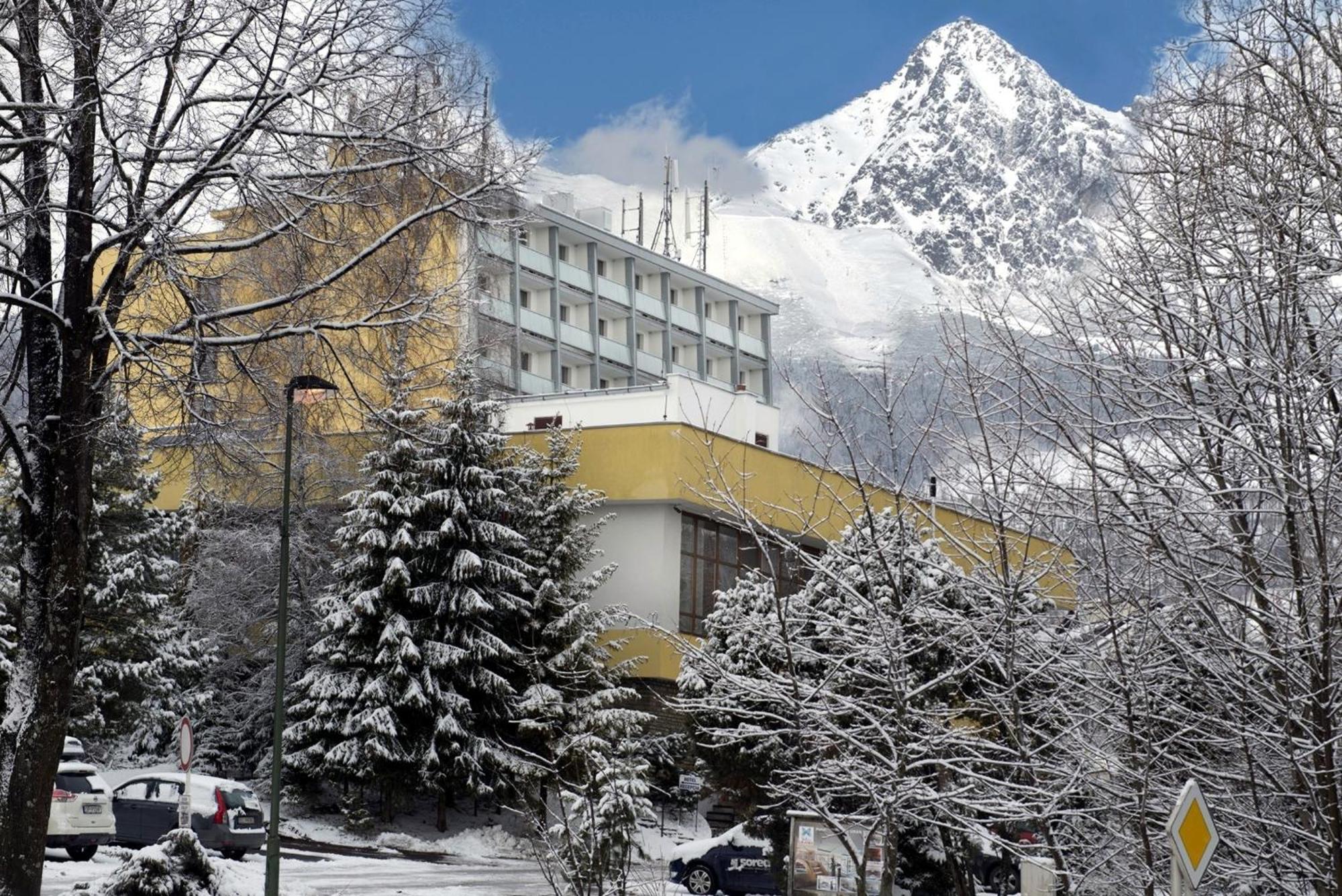 Hotel Sorea Uran Татранська Ломниця Екстер'єр фото